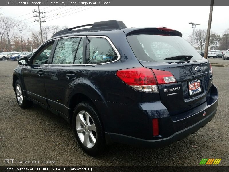 Deep Indigo Pearl / Black 2014 Subaru Outback 2.5i Premium