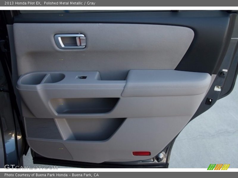 Polished Metal Metallic / Gray 2013 Honda Pilot EX