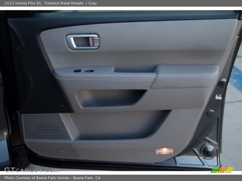 Polished Metal Metallic / Gray 2013 Honda Pilot EX
