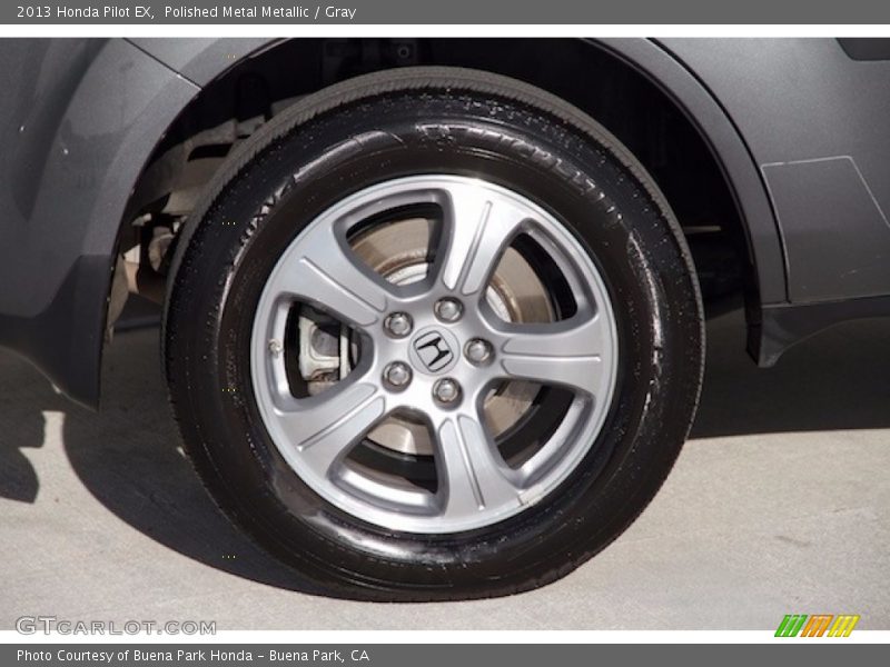 Polished Metal Metallic / Gray 2013 Honda Pilot EX