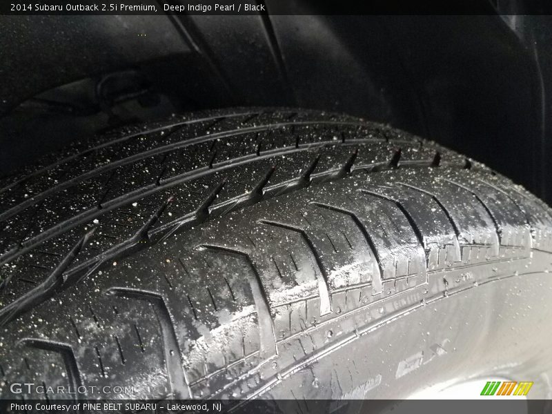 Deep Indigo Pearl / Black 2014 Subaru Outback 2.5i Premium