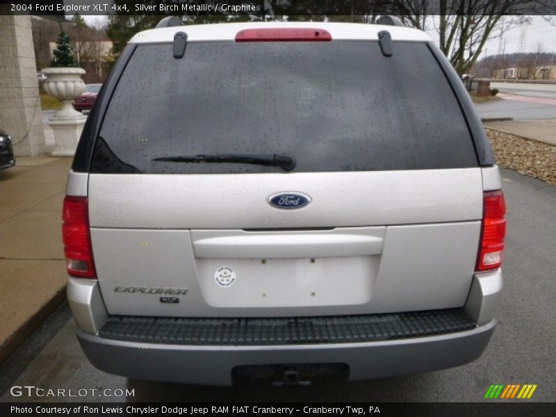 Silver Birch Metallic / Graphite 2004 Ford Explorer XLT 4x4