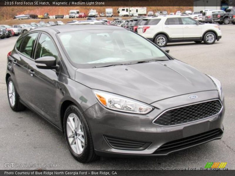 Magnetic / Medium Light Stone 2016 Ford Focus SE Hatch