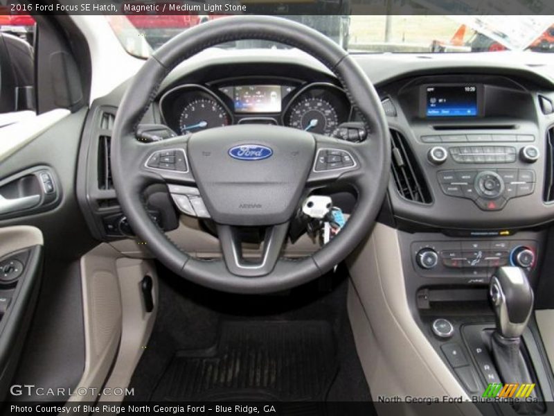 Magnetic / Medium Light Stone 2016 Ford Focus SE Hatch