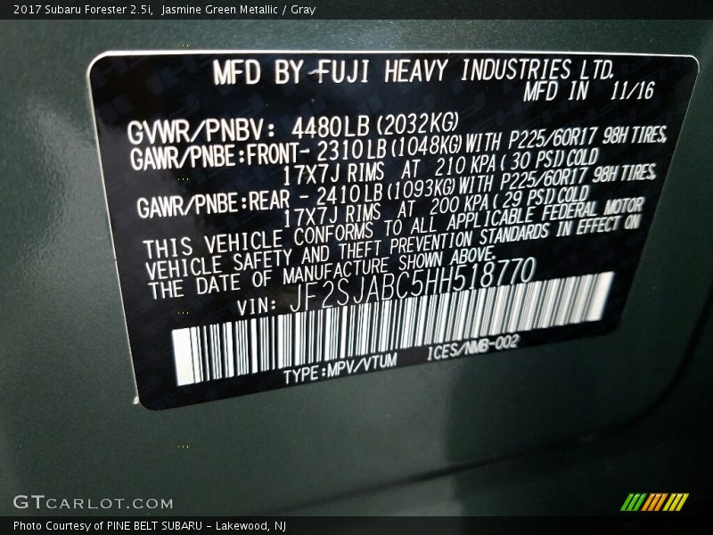 Jasmine Green Metallic / Gray 2017 Subaru Forester 2.5i
