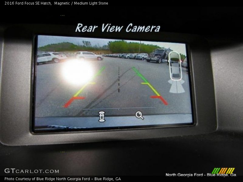 Magnetic / Medium Light Stone 2016 Ford Focus SE Hatch