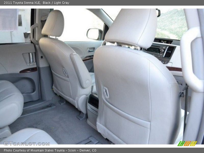 Black / Light Gray 2011 Toyota Sienna XLE