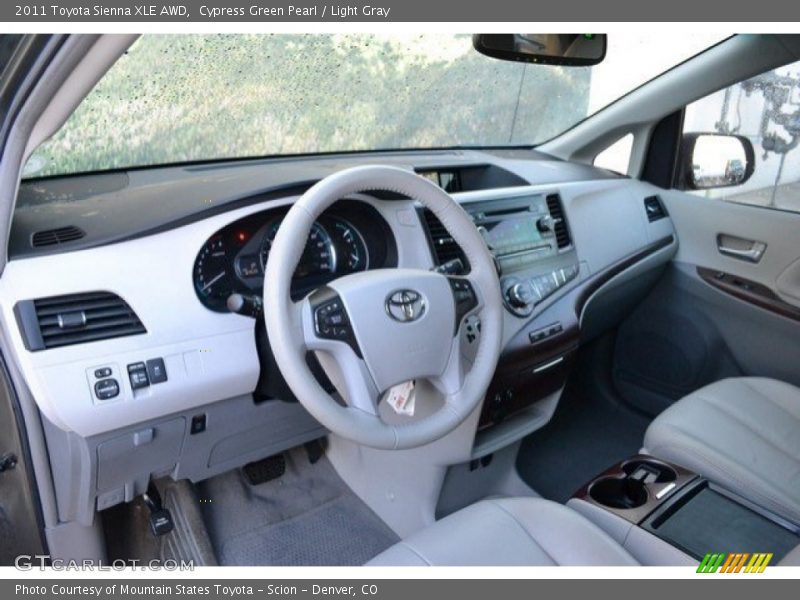 Cypress Green Pearl / Light Gray 2011 Toyota Sienna XLE AWD