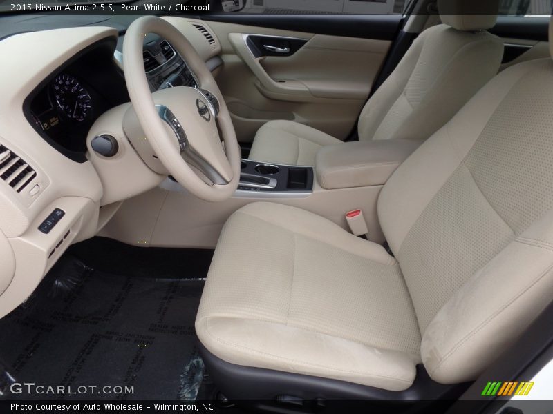 Pearl White / Charcoal 2015 Nissan Altima 2.5 S