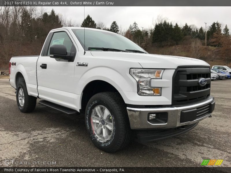 Front 3/4 View of 2017 F150 XL Regular Cab 4x4