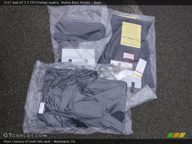 Mythos Black Metallic / Black 2017 Audi A7 3.0 TFSI Prestige quattro