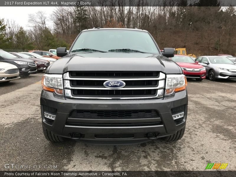 Magnetic / Ebony 2017 Ford Expedition XLT 4x4