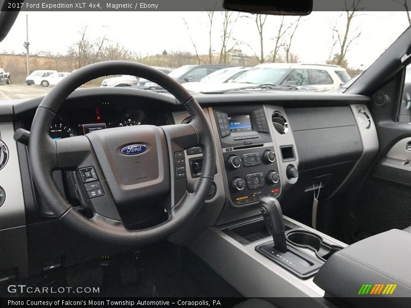 Dashboard of 2017 Expedition XLT 4x4