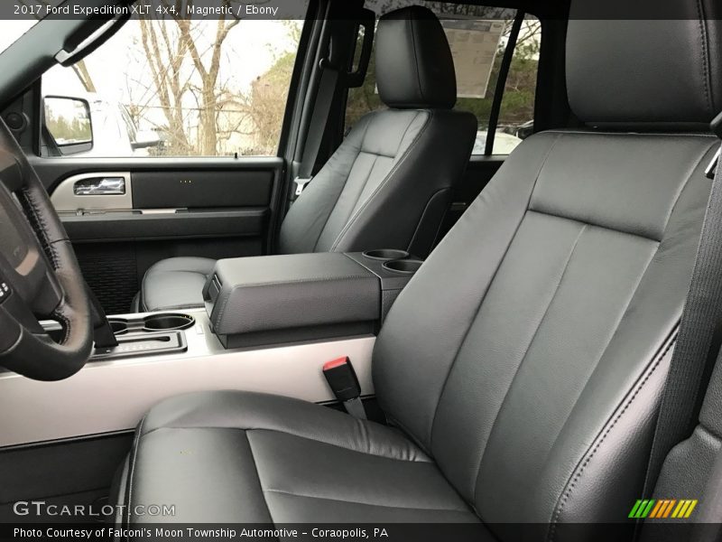 Front Seat of 2017 Expedition XLT 4x4