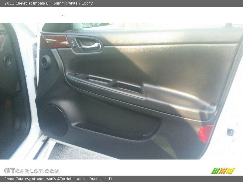 Summit White / Ebony 2011 Chevrolet Impala LT