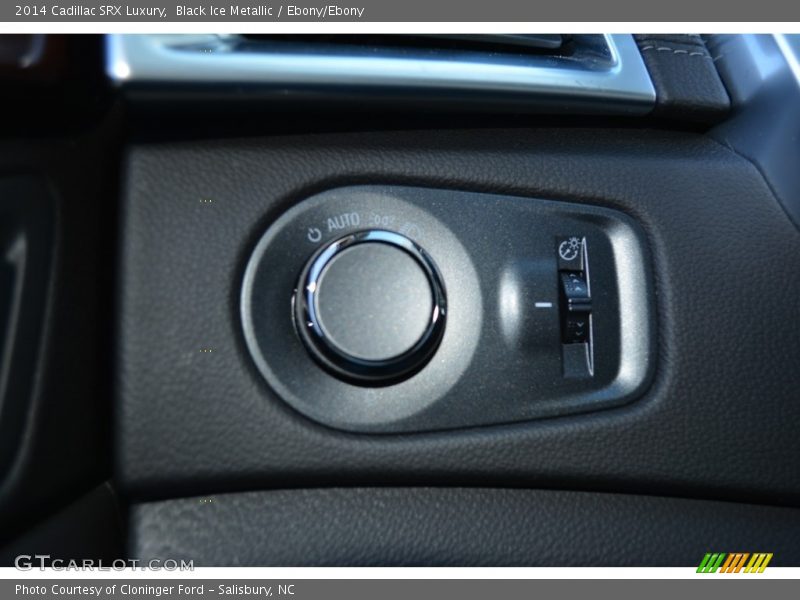 Black Ice Metallic / Ebony/Ebony 2014 Cadillac SRX Luxury