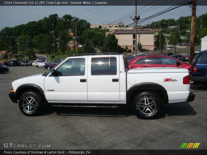 Summit White / Graphite 2004 Chevrolet S10 LS ZR5 Crew Cab 4x4