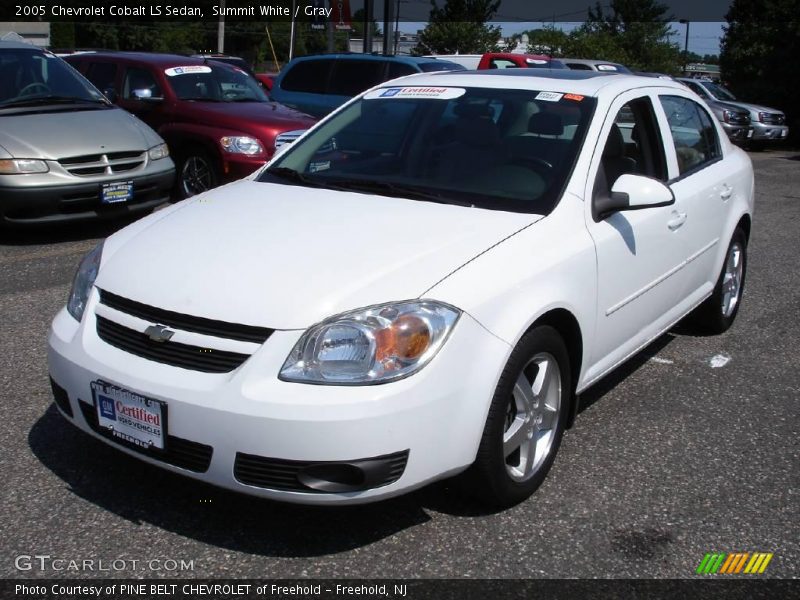 Summit White / Gray 2005 Chevrolet Cobalt LS Sedan