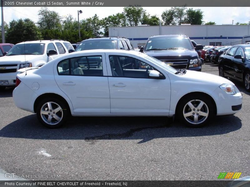 Summit White / Gray 2005 Chevrolet Cobalt LS Sedan