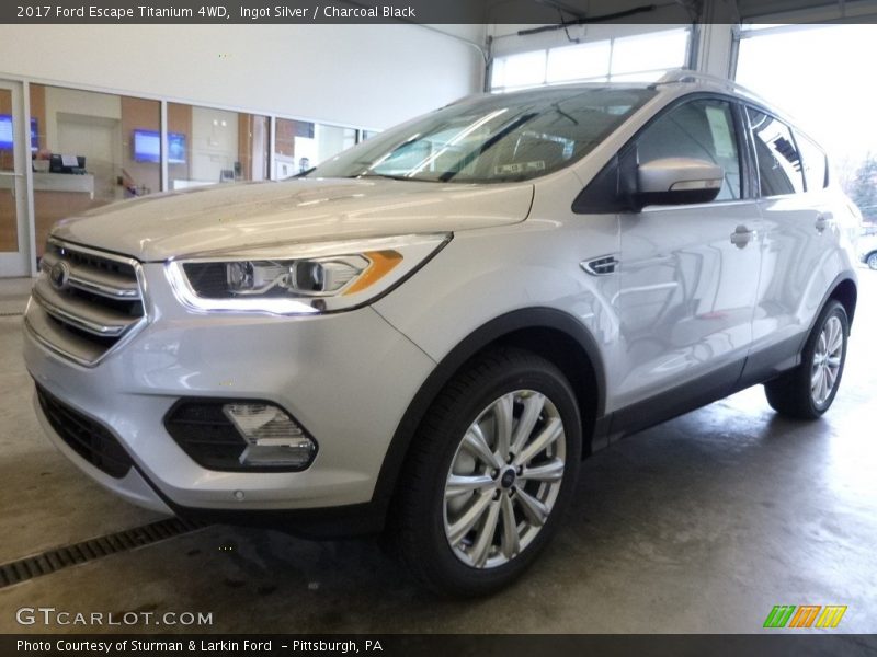 Ingot Silver / Charcoal Black 2017 Ford Escape Titanium 4WD