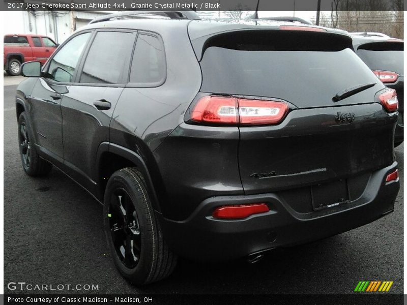 Granite Crystal Metallic / Black 2017 Jeep Cherokee Sport Altitude 4x4