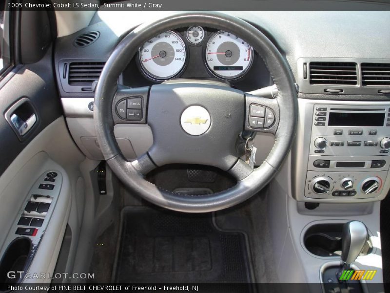 Summit White / Gray 2005 Chevrolet Cobalt LS Sedan