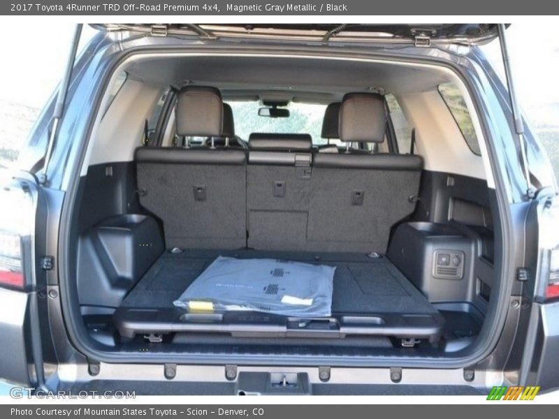  2017 4Runner TRD Off-Road Premium 4x4 Trunk