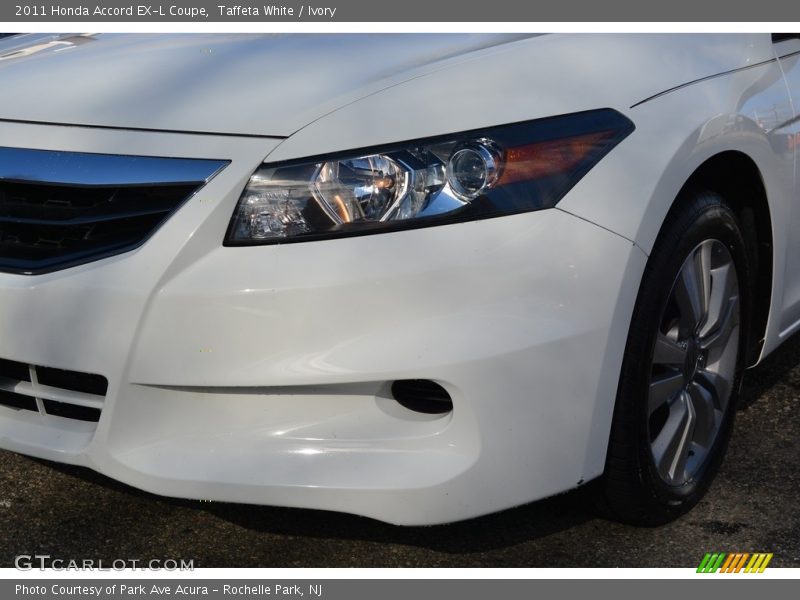 Taffeta White / Ivory 2011 Honda Accord EX-L Coupe