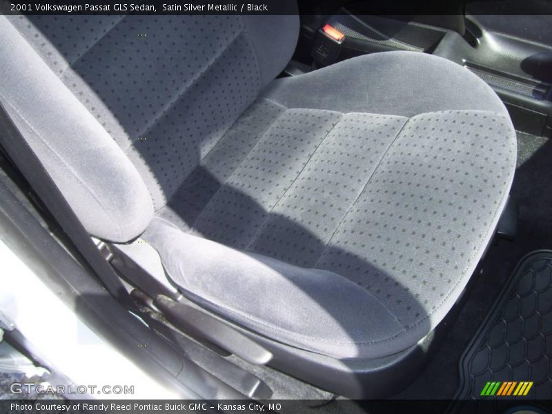Satin Silver Metallic / Black 2001 Volkswagen Passat GLS Sedan