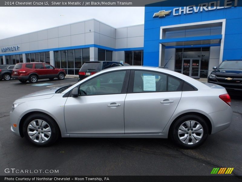 Silver Ice Metallic / Jet Black/Medium Titanium 2014 Chevrolet Cruze LS