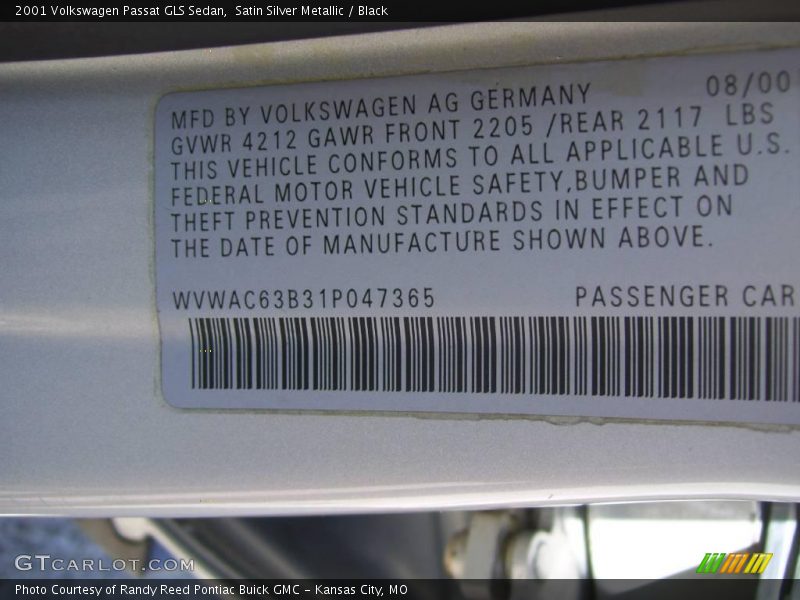 Satin Silver Metallic / Black 2001 Volkswagen Passat GLS Sedan