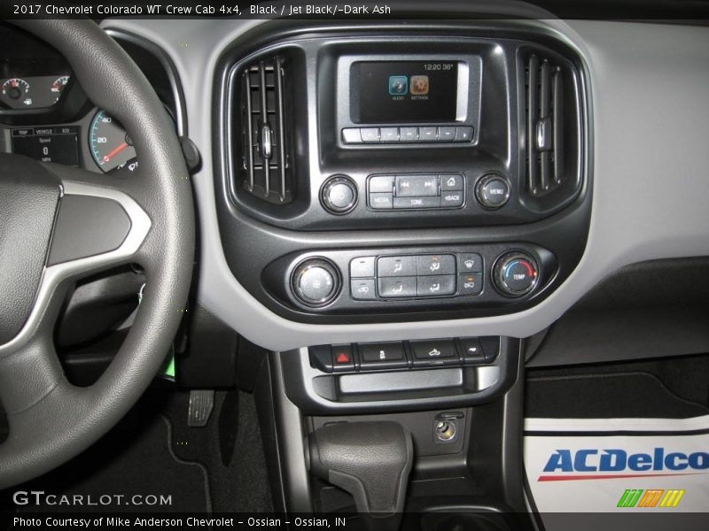Black / Jet Black/­Dark Ash 2017 Chevrolet Colorado WT Crew Cab 4x4