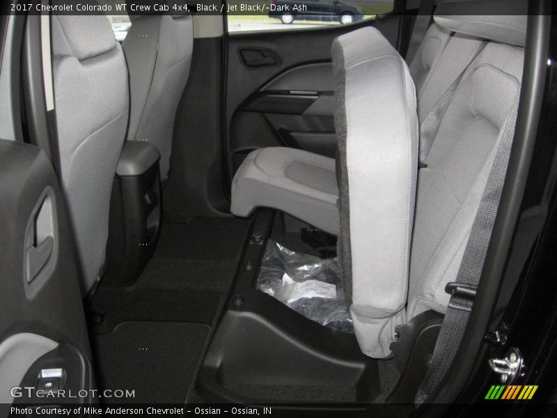 Black / Jet Black/­Dark Ash 2017 Chevrolet Colorado WT Crew Cab 4x4
