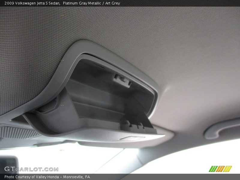 Platinum Gray Metallic / Art Grey 2009 Volkswagen Jetta S Sedan