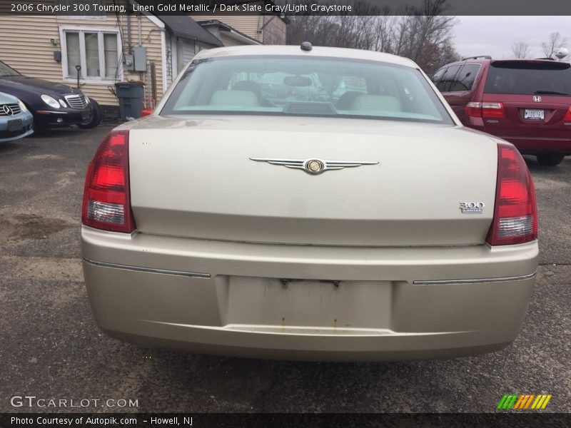Linen Gold Metallic / Dark Slate Gray/Light Graystone 2006 Chrysler 300 Touring