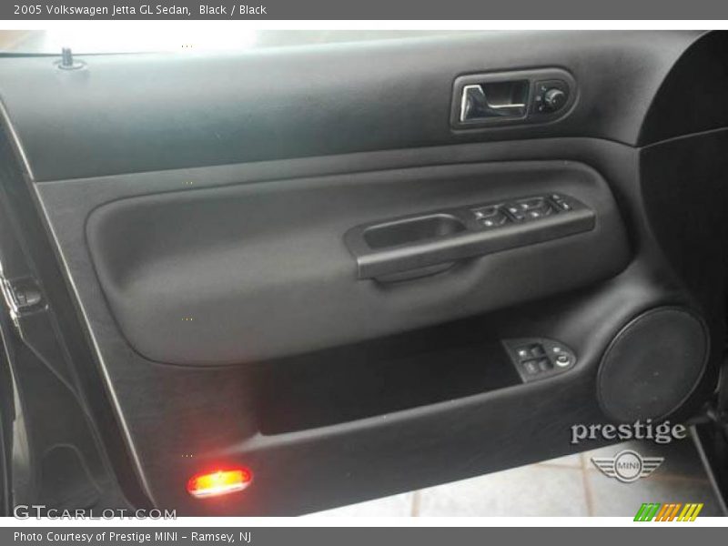 Black / Black 2005 Volkswagen Jetta GL Sedan