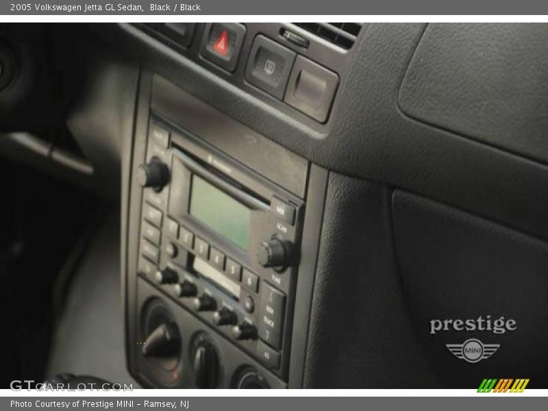 Black / Black 2005 Volkswagen Jetta GL Sedan