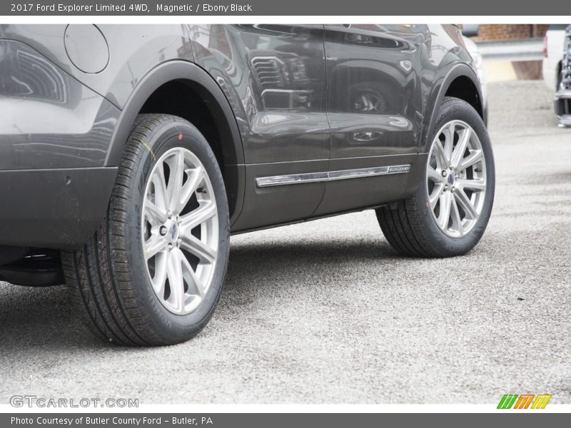 Magnetic / Ebony Black 2017 Ford Explorer Limited 4WD