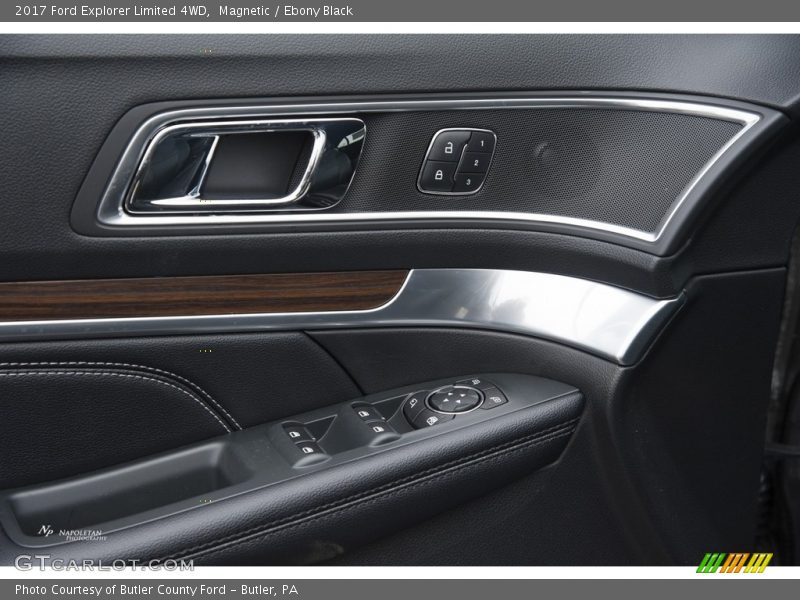 Magnetic / Ebony Black 2017 Ford Explorer Limited 4WD