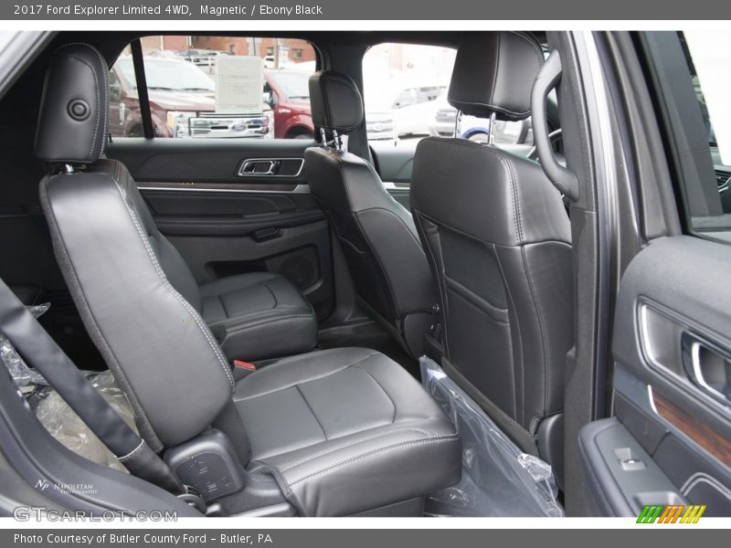 Magnetic / Ebony Black 2017 Ford Explorer Limited 4WD