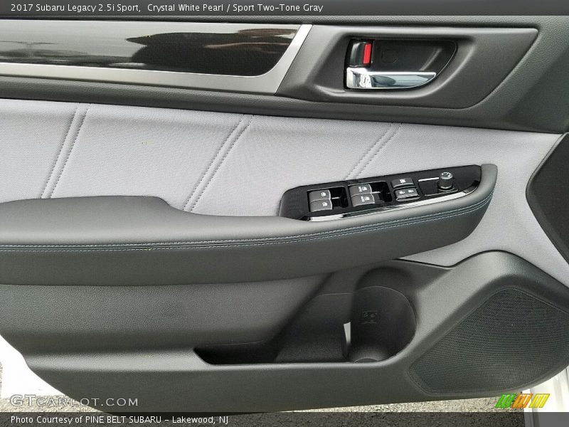 Crystal White Pearl / Sport Two-Tone Gray 2017 Subaru Legacy 2.5i Sport