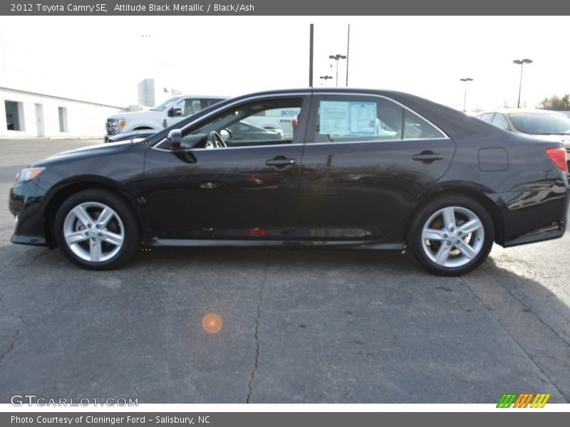 Attitude Black Metallic / Black/Ash 2012 Toyota Camry SE