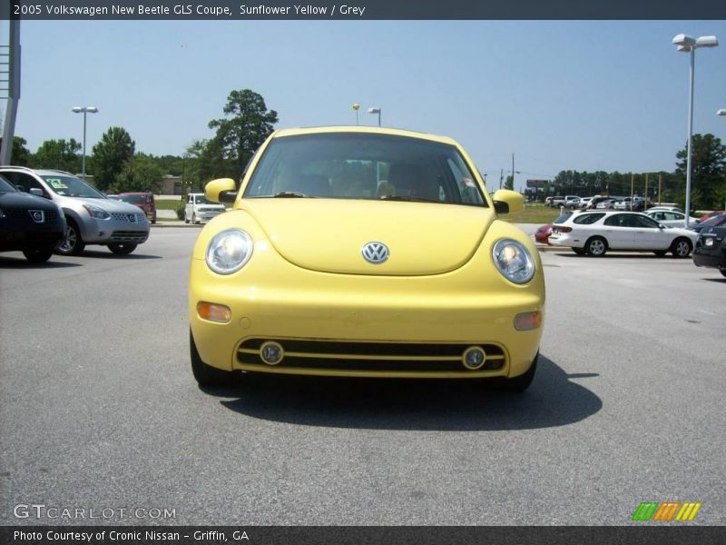 Sunflower Yellow / Grey 2005 Volkswagen New Beetle GLS Coupe