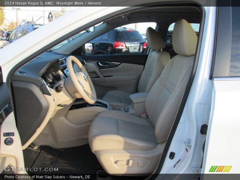 Moonlight White / Almond 2014 Nissan Rogue SL AWD