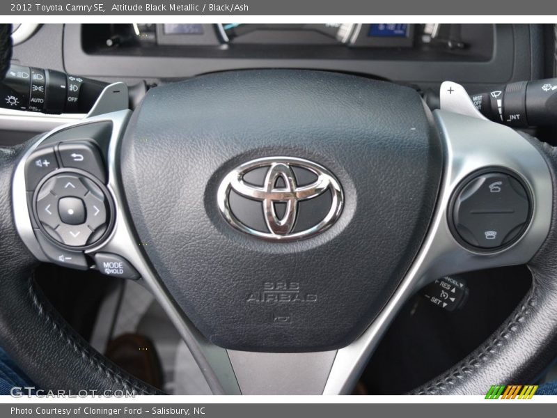 Attitude Black Metallic / Black/Ash 2012 Toyota Camry SE