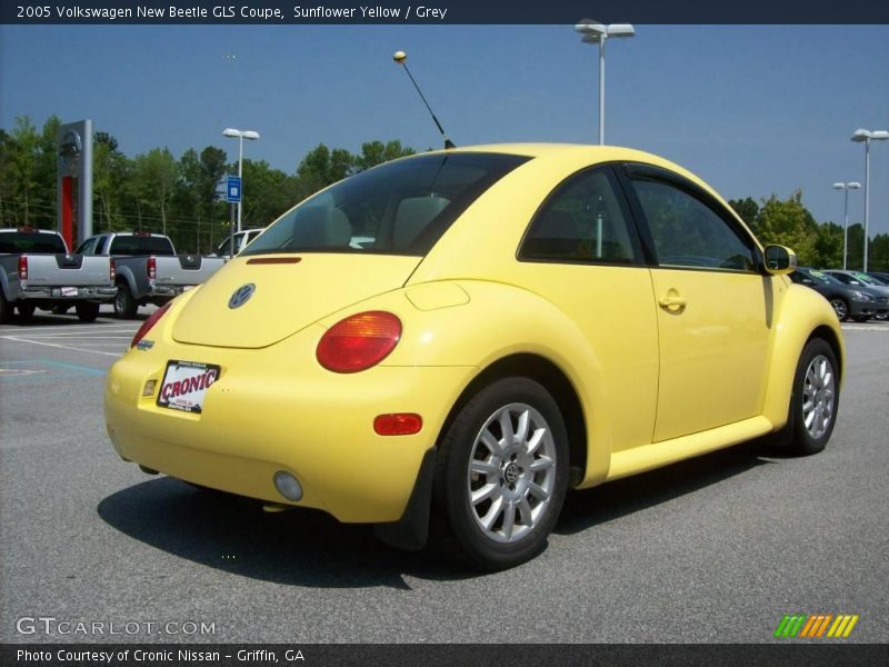 Sunflower Yellow / Grey 2005 Volkswagen New Beetle GLS Coupe