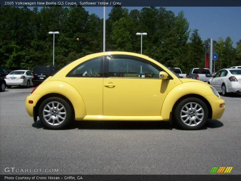 Sunflower Yellow / Grey 2005 Volkswagen New Beetle GLS Coupe
