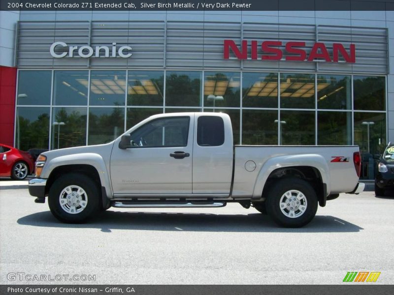 Silver Birch Metallic / Very Dark Pewter 2004 Chevrolet Colorado Z71 Extended Cab