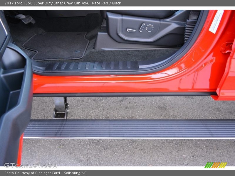 Race Red / Black 2017 Ford F350 Super Duty Lariat Crew Cab 4x4
