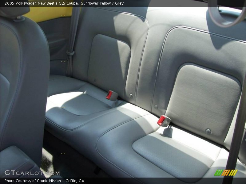 Sunflower Yellow / Grey 2005 Volkswagen New Beetle GLS Coupe